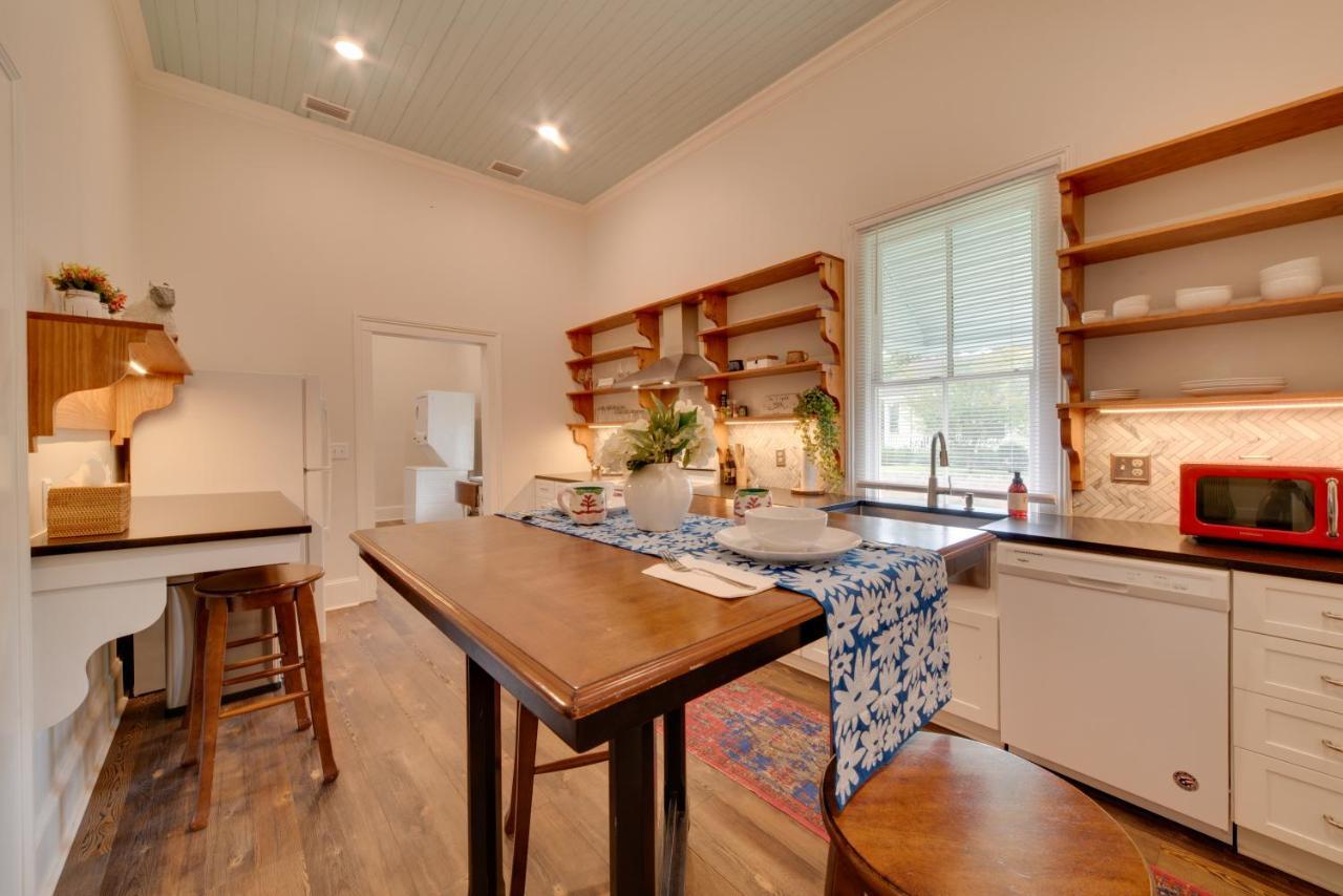 Restored Home Near Downtown תומאסוויל מראה חיצוני תמונה